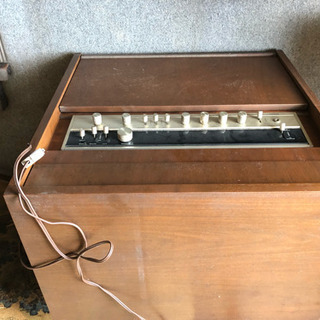 動きません。レコードプレイヤー  スピーカー付