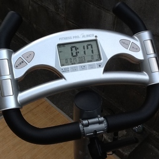 【ゴーゴー価格・1台限定】健康一番、とにかく動く！トレーニング・鍛錬でございます フィットネスプロ・アルインコのエアロバイク、マグネティックバイク・AFB4010 現状お渡し 配達も可の画像