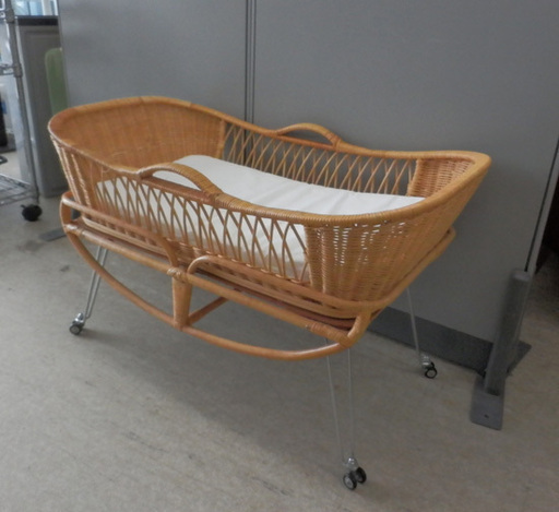 PayPay対応 ラタン ベビーベッド クーハン+クーハン台 籐 ゆりかご バウンサー レトロ 札幌市西区西野