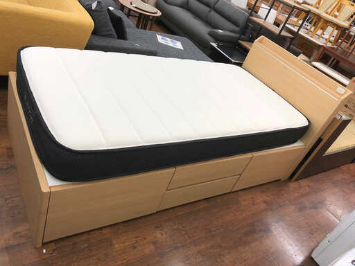 ニトリのシングルチェストベッド