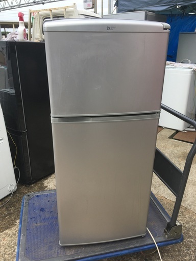 中古品　激安　サンヨー 2ドア冷蔵庫 SR-111M 2007年製 112ℓ