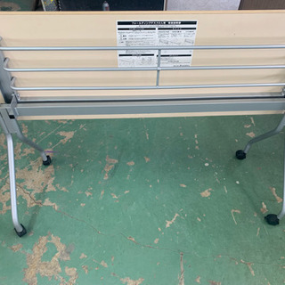 オフィス机 オフィス用品の画像