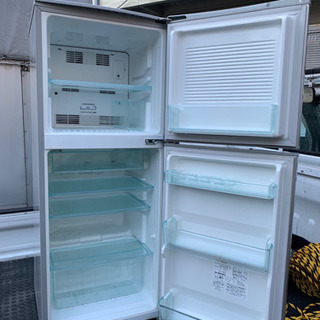 シャープ冷蔵庫 の画像