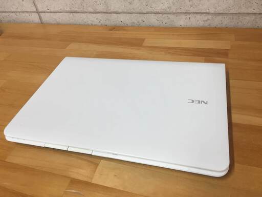 【高性能PC】CPU core i7、メモリ8GB、SSD240GB、ブルーレイ搭載の高性能ノートパソコン