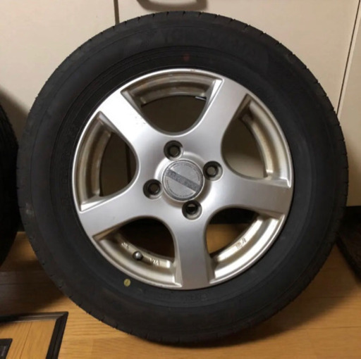 軽自動車タイヤとホイール 13インチ