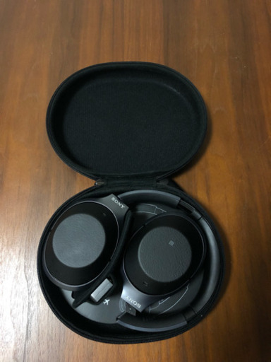 SONY ノイズキャンセリングヘッドホン WH-1000XM2
