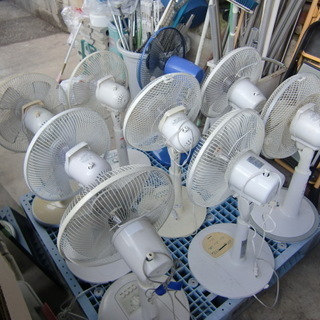 無人フリマ・・扇風機　中古色々・・・・の画像