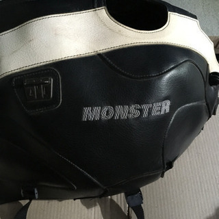 【値下げ！】タンクカバー DUCATI 【中古】