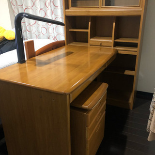 ITOKI学習机、本棚！取りに来てくれる方！の画像