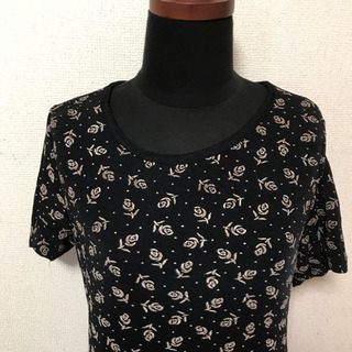 美品！ブラック薔薇刺繍花柄ワンピースLサイズ（^O^）bの画像