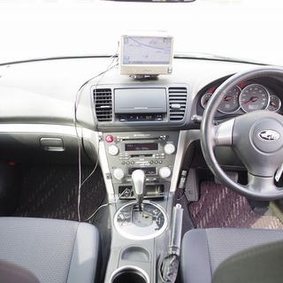 スバル レガシィツーリングワゴン ｉ パール まだまだ人気車入荷！お問い合わせは自社ローン最大手のくるまのミツクニ【高崎店】までの画像