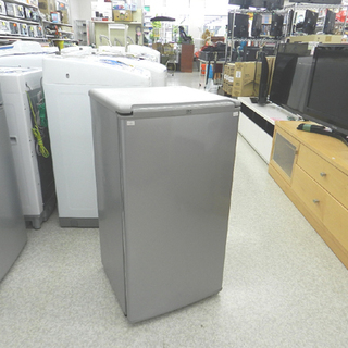 アクア  1ドア 冷蔵庫 75L 2017年製 AQR-81E メタリックシルバー AQUA ☆ PayPay(ペイペイ)決済可能 ☆ 札幌市 清田区 平岡 アクア 1ドア 冷蔵庫 75L 2017年 AQR-81E メタリックシルバー AQUA