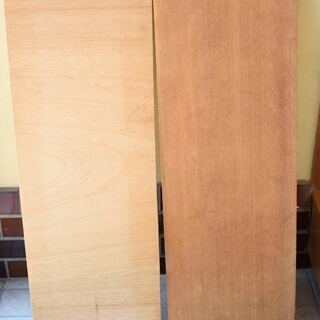 板材（30㎝×85㎝、厚さ13㎜）、合板（30㎝×85㎝、厚さ8㎜）