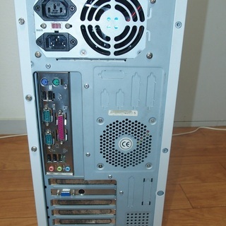 【お買得品】自作PC（Linux mint）☆きれいめの白いミドルタワー♪の画像