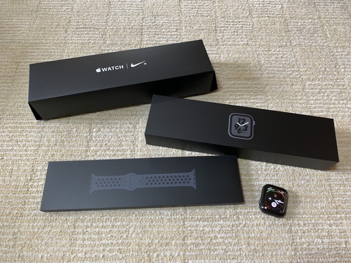 １８日終了　アップルウォッチ Series４ 44mm 極美品