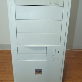 【お買得品】自作PC（Linux mint）☆きれいめの白いミド...