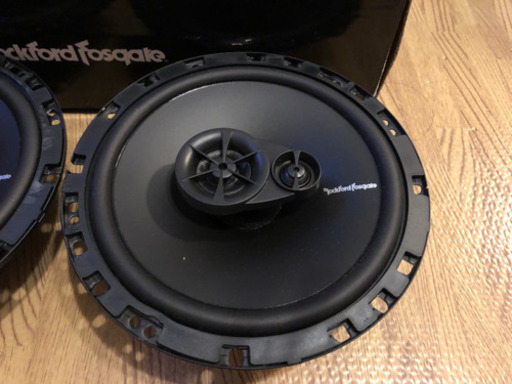 他のサイトで売れました。ロックフォード 16.5cm(6.5インチ) 3wayスピーカー