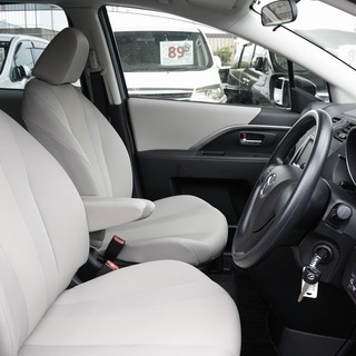 マツダ プレマシー ２０Ｃ－ＳＫＹＡＣＴＩＶ ライトブルー　自社ローン専門【くるまのミツクニ湘南店】の画像