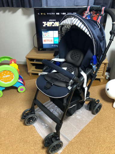 summer sale大幅値下げ☆コンビ ベビーカー (おまけ三点あり)