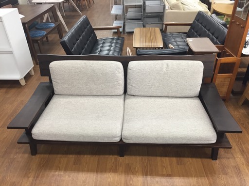 大特価！！ニトリ！！　2人掛けソファー　グレー売場展開中！！！