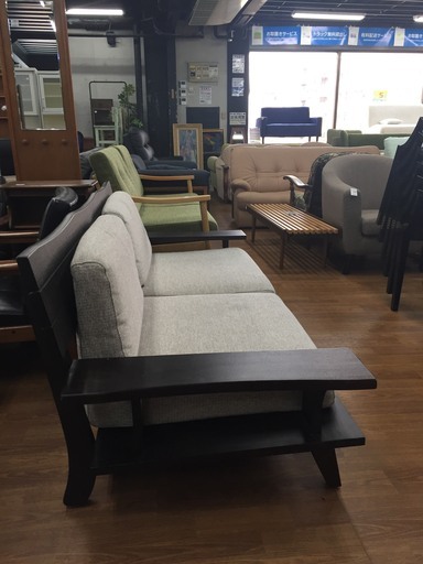 大特価！！ニトリ！！　2人掛けソファー　グレー売場展開中！！！