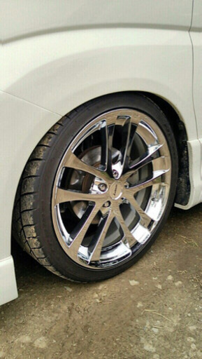 ガリ傷多数 深いものはないです。  165/45r16 タイヤはおまけ程度です。 5.5j +45 通しです  結構美品だと思います。