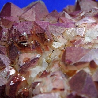 1点ものです。鑑賞用の赤石 1点ものです。鑑賞用の赤石