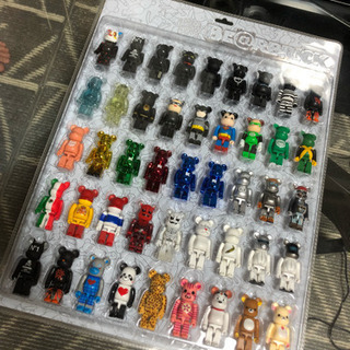 ベアブリック 45体セット ケース入り