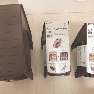 ニトリのシューズスペーサーの画像