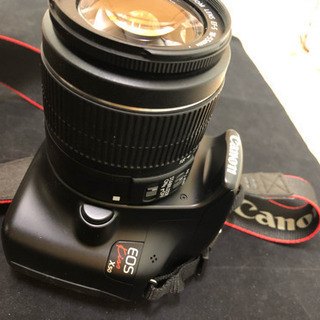 ★☆ CANON EOS KISS X50 一眼レフ 中古・美品 ☆★