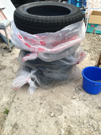 155/65R14 スタッドレスタイヤ ブリジストン ほぼ新品