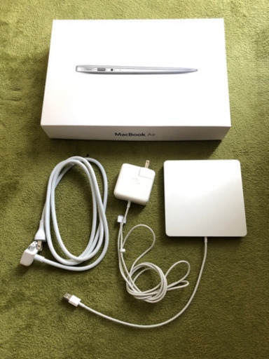 パソコン MacBook Air 11-inch Mid2012