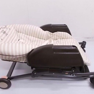 美品 中古 アップリカ 手動ハイローチェアの画像