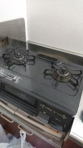 都市ガス コンロ 右強火 + 引き出し付き台