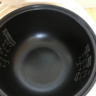 炊飯器3合の画像