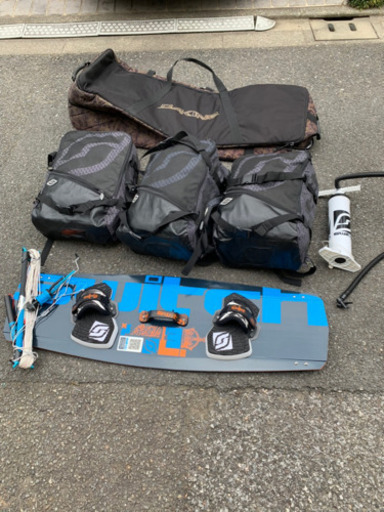 カイトサーフィン