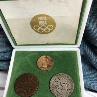 １９６４年東京オラランピック記念メダルの画像