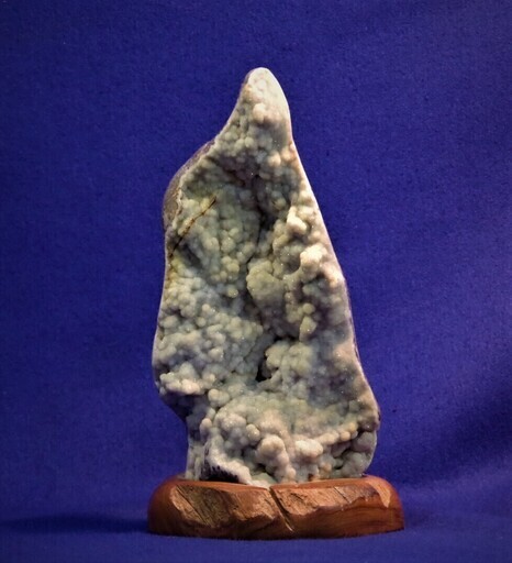 鑑賞石　【ハンガリー産】アイボリーカルセドニー 原石2.7kg　鉱物標本