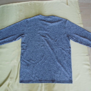 【新品】ＵＲＢＡＮ ＲＥＳＥＡＲＣＨ アーバンリサーチ Vネック薄手セーターの画像