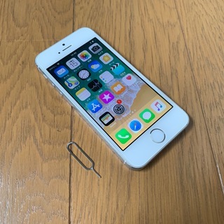 iPhone 5S（海外購入品なのでSIMフリー、シャッター音な...