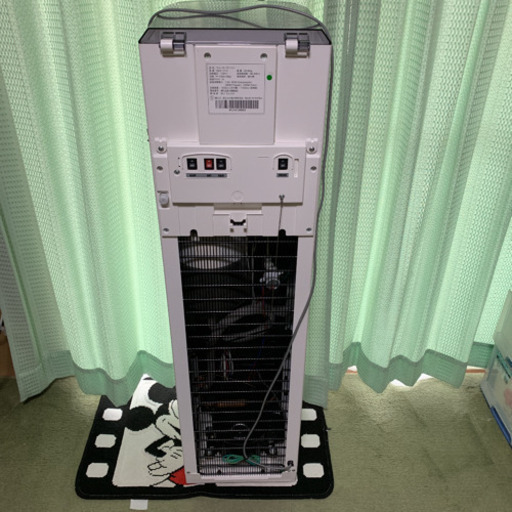 ウオーターサーバー
