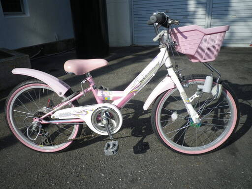 おしゃれで元気な女の子用自転車　GＩＲＬ’Ｓ　ＣＴＢ　Ｇｅｌａｔｉｎａ　Ｓｐｏｒｔｓ