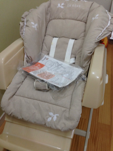 電動ハイローチェア アンレーブ オートスウィングゆらぎ combi