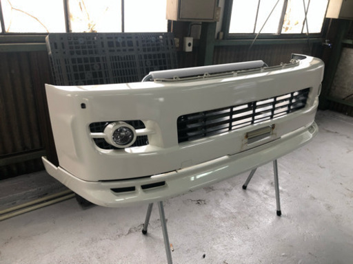 TOYOTA トヨタ ハイエース 200系 ワイド フロントバンパー フォグランプ付き