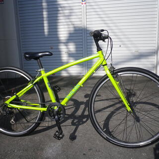 ブリチ"ストンの小学生高学年用に設計された２６インチのスポーツ車...