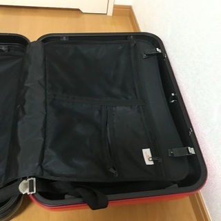 スーツケースの画像
