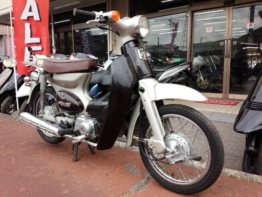 NO.2730　リトルカブ　４サイクル　３速ギヤ　カスタムロングシート＆リヤキャリア　☆彡