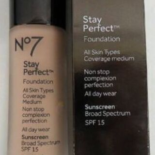 お買い得‼️残り2本‼️【USA限定品･日本未入荷】N°7 日焼け止め入り ファンデーション♡の画像