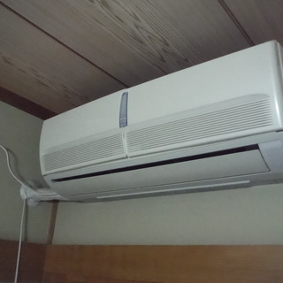 （交渉中）日立RAS-4010NX2のエアコンを差し上げます。の画像