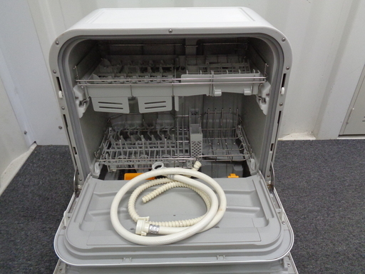 Panasonic 食器洗い乾燥機  NP-TM7-W